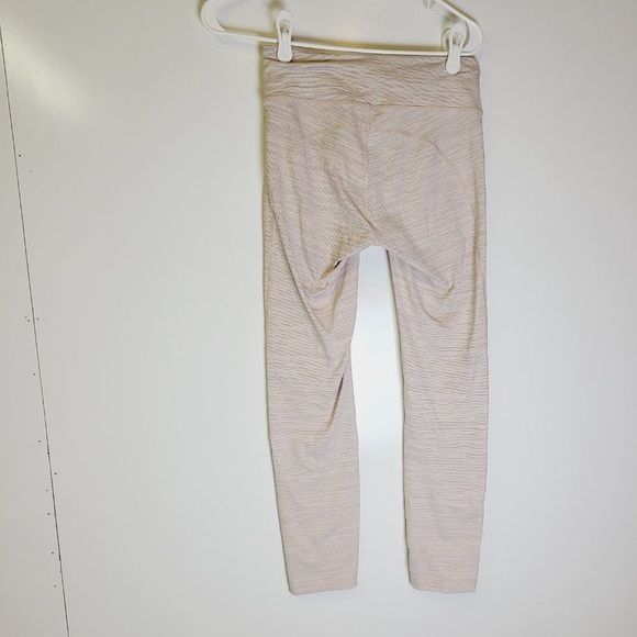 Outdoor Voices Light Pink Leggings Womens Small - Picture 5 of 11
